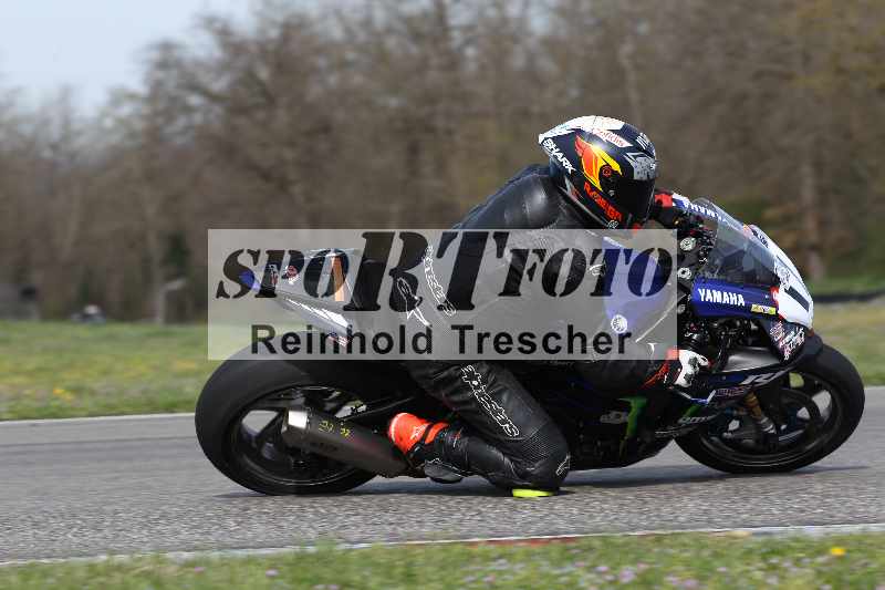 /Archiv-2023/06 10.04.2023 Moto Club Anneau du Rhin/Rouge Expert/17